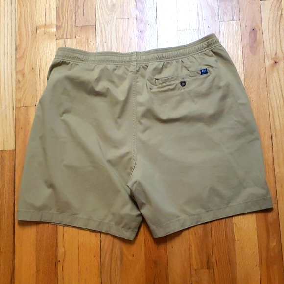 Gap Drawstring Khaki Men's Pull-on Shorts size XL EUC! - Picture 5 of 5